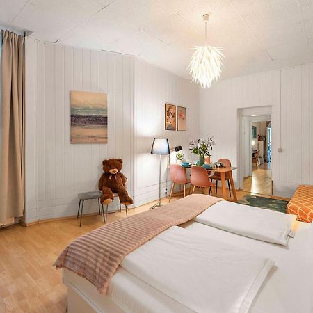 Holiday 33 Apartment H S-Bahn Schoenhauser Allee برلين المظهر الخارجي الصورة
